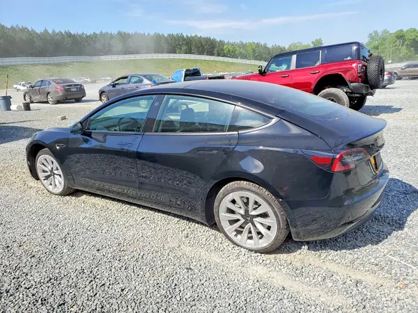 5YJ3E1EA2PF450718 2023 TESLA MODEL 3 - Image 2