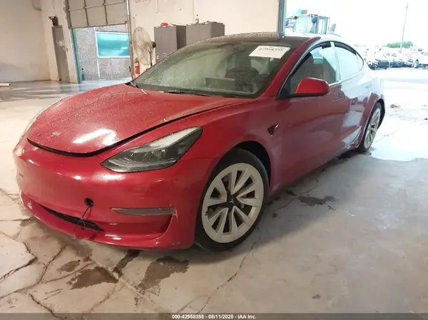 5YJ3E1EA2PF453344 2023 TESLA MODEL 3 - Image 2