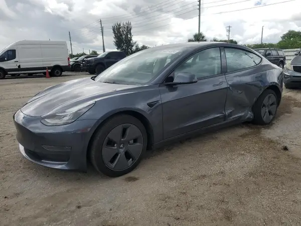 5YJ3E1EA2PF457801 2023 TESLA MODEL 3 - Image 1
