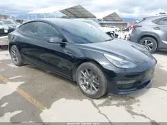 5YJ3E1EA2PF462464 2023 TESLA MODEL 3