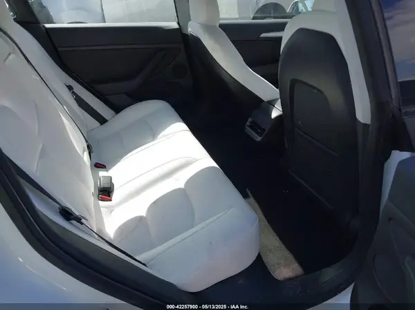5YJ3E1EA2PF465882 2023 TESLA MODEL 3 - Image 8