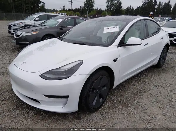 5YJ3E1EA2PF466644 2023 TESLA MODEL 3 - Image 2