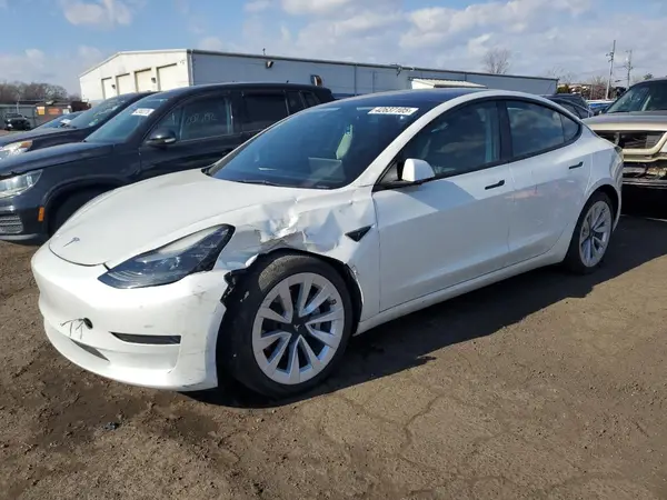 5YJ3E1EA2PF468460 2023 TESLA MODEL 3 - Image 1