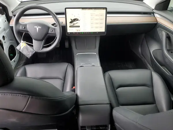 5YJ3E1EA2PF473562 2023 TESLA MODEL 3 - Image 8