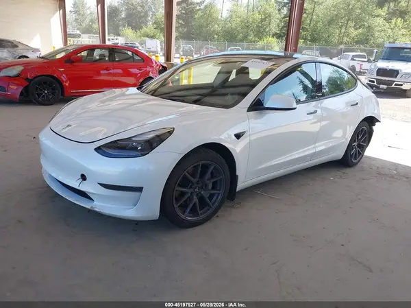 5YJ3E1EA2PF479202 2023 TESLA MODEL 3 - Image 2