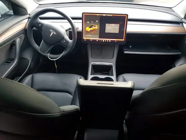5YJ3E1EA2PF487817 2023 TESLA MODEL 3 - Image 8
