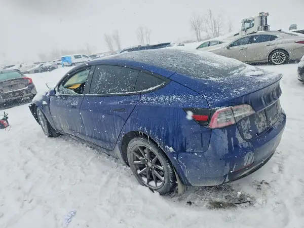 5YJ3E1EA2PF491169 2023 TESLA MODEL 3 - Image 2
