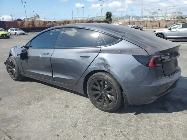 5YJ3E1EA2PF494251 2023 TESLA MODEL 3 - Image 2