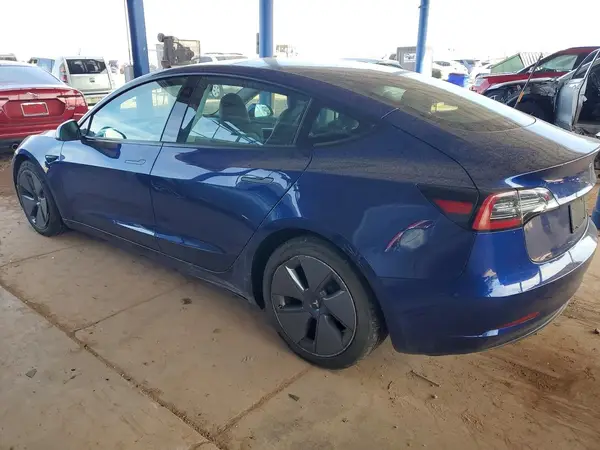 5YJ3E1EA2PF496159 2023 TESLA MODEL 3 - Image 2