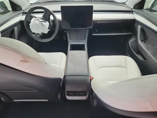 5YJ3E1EA2PF497375 2023 TESLA MODEL 3 - Image 8