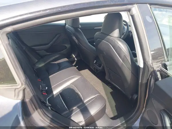 5YJ3E1EA2PF501019 2023 TESLA MODEL 3 - Image 8