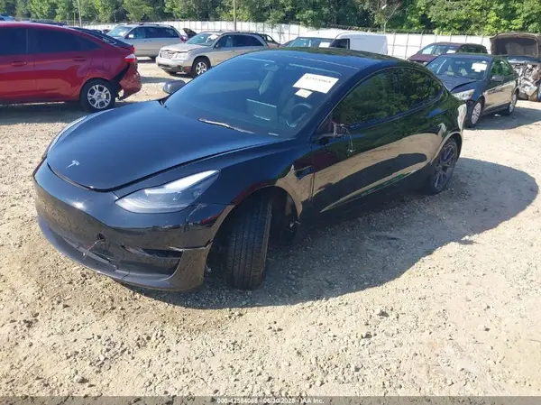5YJ3E1EA2PF505085 2023 TESLA MODEL 3 - Image 2