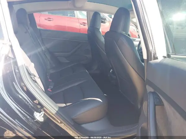 5YJ3E1EA2PF505085 2023 TESLA MODEL 3 - Image 8