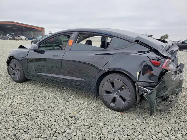 5YJ3E1EA2PF505149 2023 TESLA MODEL 3 - Image 2