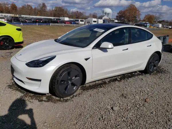 5YJ3E1EA2PF512280 2023 TESLA MODEL 3 - Image 1