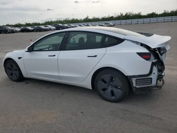 5YJ3E1EA2PF514806 2023 TESLA MODEL 3 - Image 2