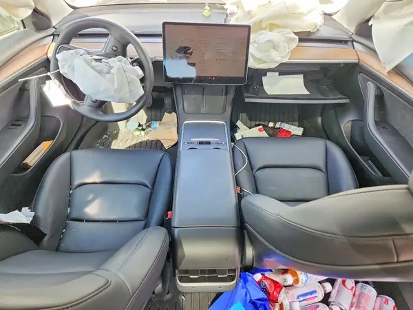 5YJ3E1EA2PF545988 2023 TESLA MODEL 3 - Image 8