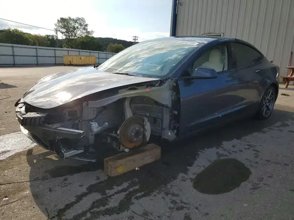 5YJ3E1EA2PF548387 2023 TESLA MODEL 3 - Image 1