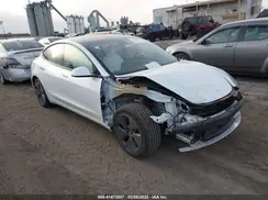 5YJ3E1EA2PF551810 2023 TESLA MODEL 3