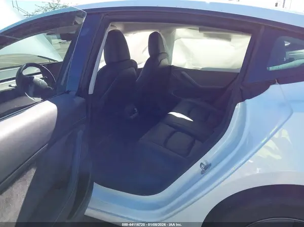 5YJ3E1EA2PF556473 2023 TESLA MODEL 3 - Image 8