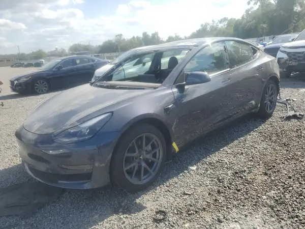 5YJ3E1EA2PF558546 2023 TESLA MODEL 3 - Image 1