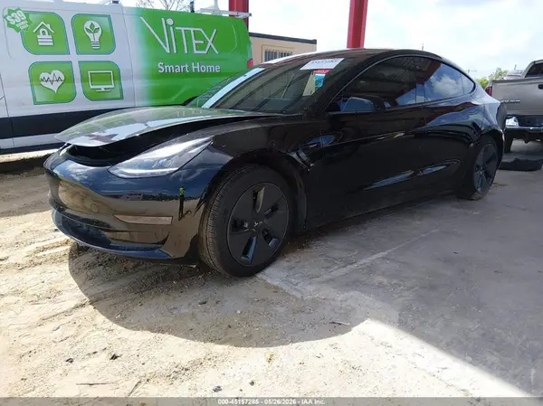 5YJ3E1EA2PF558935 2023 TESLA MODEL 3 - Image 2