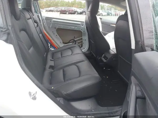 5YJ3E1EA2PF560510 2023 TESLA MODEL 3 - Image 8