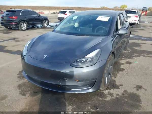 5YJ3E1EA2PF564539 2023 TESLA MODEL 3 - Image 2