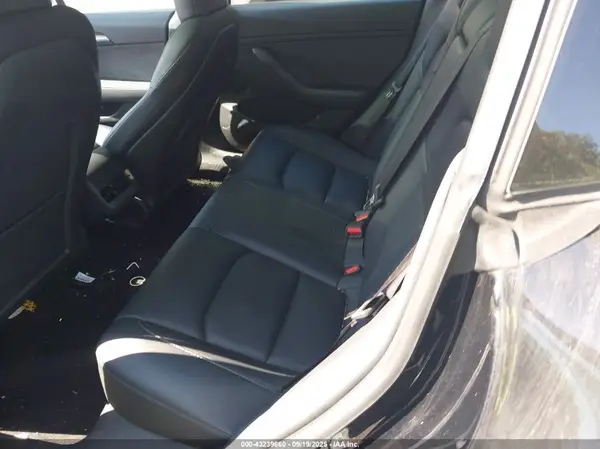 5YJ3E1EA2PF572074 2023 TESLA MODEL 3 - Image 8