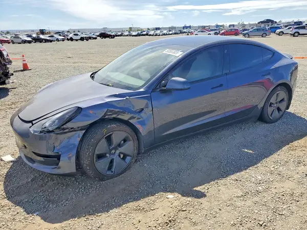 5YJ3E1EA2PF572592 2023 TESLA MODEL 3 - Image 1