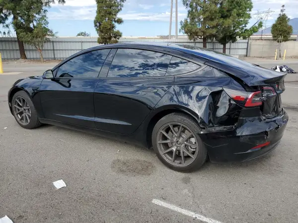 5YJ3E1EA2PF574830 2023 TESLA MODEL 3 - Image 2