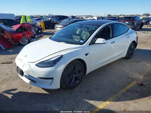 5YJ3E1EA2PF575508 2023 TESLA MODEL 3 - Image 2