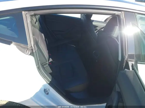 5YJ3E1EA2PF575508 2023 TESLA MODEL 3 - Image 8
