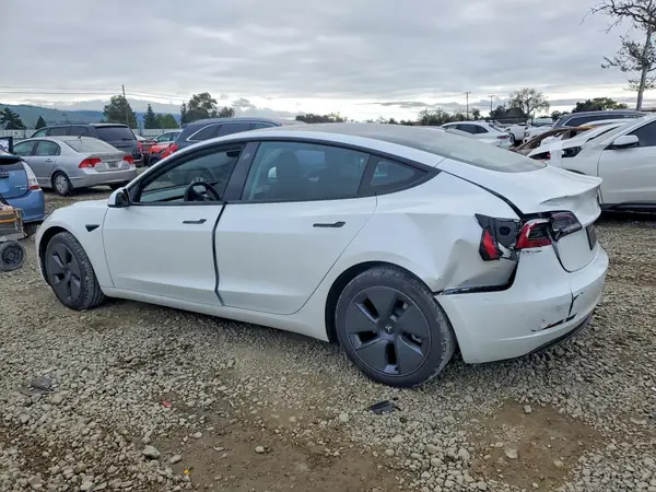 5YJ3E1EA2PF577503 2023 TESLA MODEL 3 - Image 2