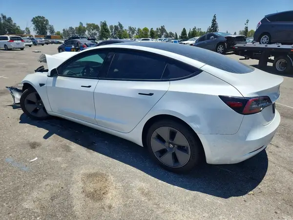 5YJ3E1EA2PF578781 2023 TESLA MODEL 3 - Image 2