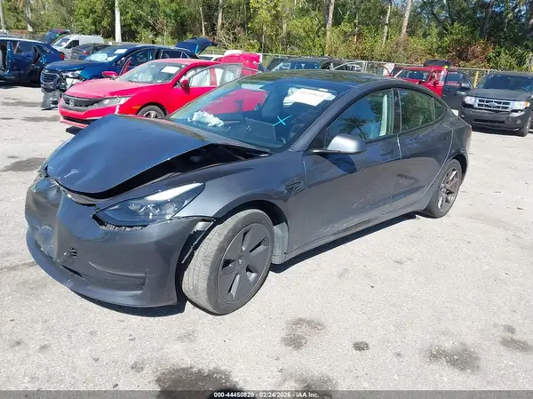 5YJ3E1EA2PF579428 2023 TESLA MODEL 3 - Image 2