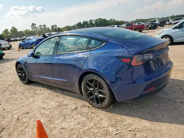 5YJ3E1EA2PF579459 2023 TESLA MODEL 3 - Image 2