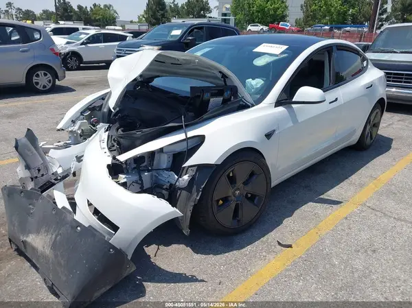 5YJ3E1EA2PF581454 2023 TESLA MODEL 3 - Image 2