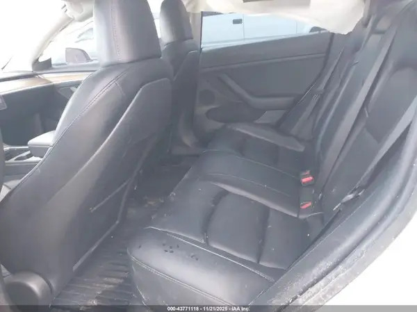 5YJ3E1EA2PF582748 2023 TESLA MODEL 3 - Image 8