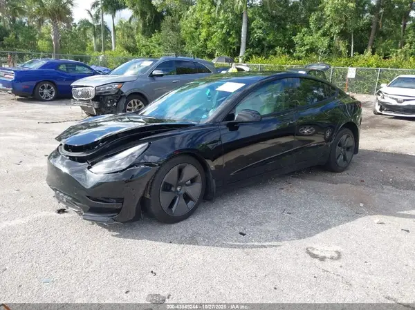 5YJ3E1EA2PF582751 2023 TESLA MODEL 3 - Image 2