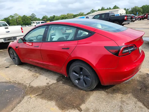 5YJ3E1EA2PF587030 2023 TESLA MODEL 3 - Image 2
