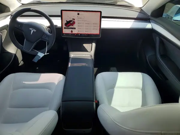 5YJ3E1EA2PF590879 2023 TESLA MODEL 3 - Image 8
