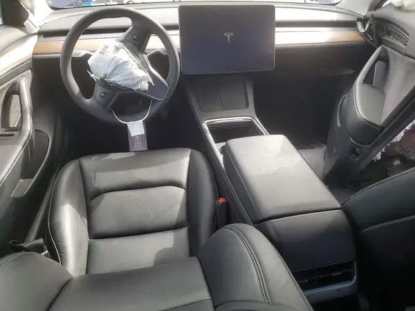 5YJ3E1EA2PF600102 2023 TESLA MODEL 3 - Image 8