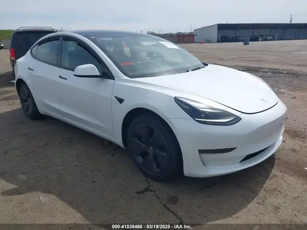 5YJ3E1EA2PF606563 2023 TESLA MODEL 3 - Image 1