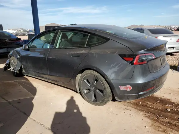 5YJ3E1EA2PF621550 2023 TESLA MODEL 3 - Image 2