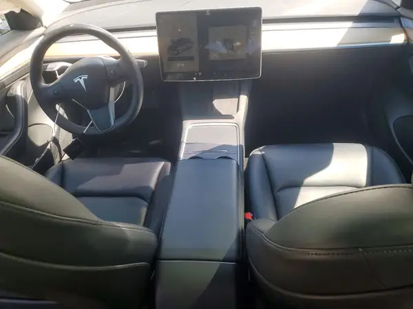 5YJ3E1EA2PF623962 2023 TESLA MODEL 3 - Image 8