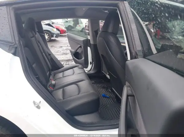 5YJ3E1EA2PF625162 2023 TESLA MODEL 3 - Image 8
