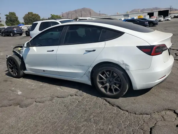 5YJ3E1EA2PF641345 2023 TESLA MODEL 3 - Image 2