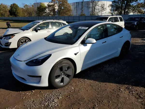 5YJ3E1EA2PF642186 2023 TESLA MODEL 3 - Image 1