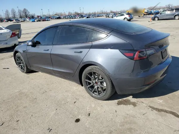 5YJ3E1EA2PF642348 2023 TESLA MODEL 3 - Image 2